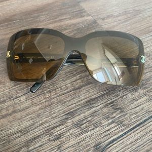 Chanel sunglasses with CC logo